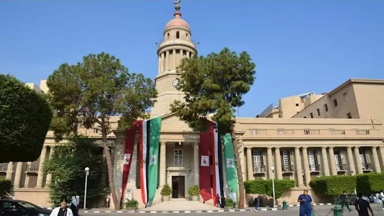 كلية طب قصر العيني تبحث تقنيات التخدير لمرضى متلازمة (WPW)